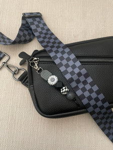 Grey/ Flower Arch Keychain