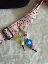 Load image into Gallery viewer, Silly Goose Chunky Keychain