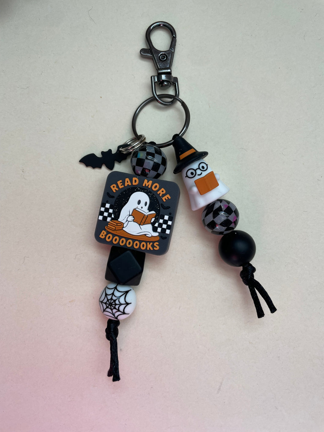 Read More Boooks Chunky Keychain