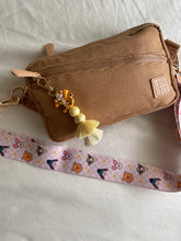 Load image into Gallery viewer, Tiger Tassel Keychain