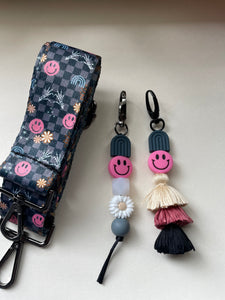 Grey Arch/ Pink Smiley Beaded Keychain
