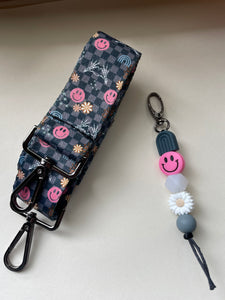 Grey Arch/ Pink Smiley Beaded Keychain