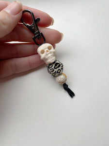 Cream Cheetah Skull