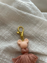 Load image into Gallery viewer, Peach M mouse